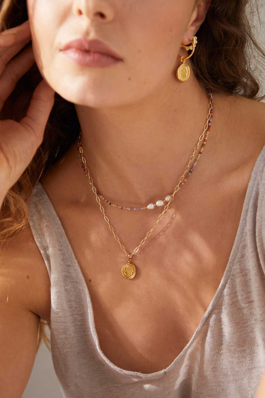 PALMA 'HAMSA HAND' NECKLACE