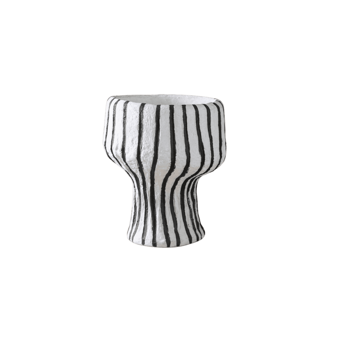 Elena Vase