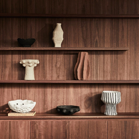 Elena Vase