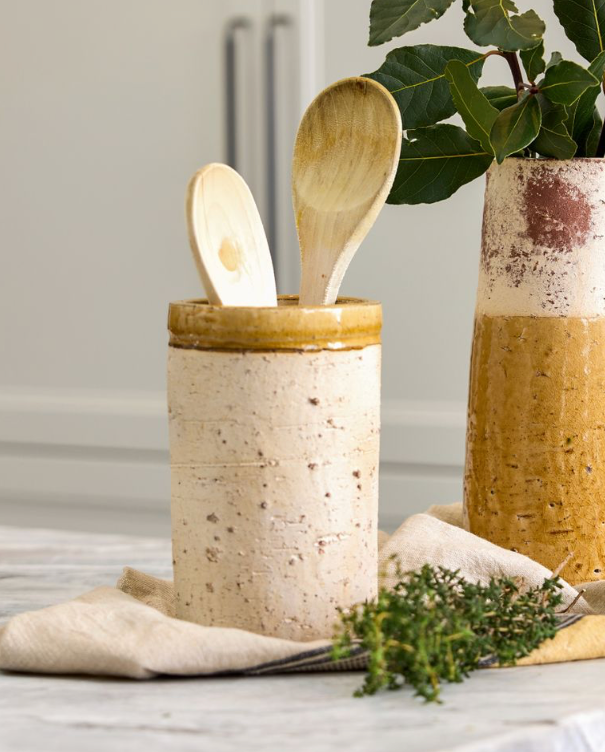 Monte Terracotta Pot Mustard