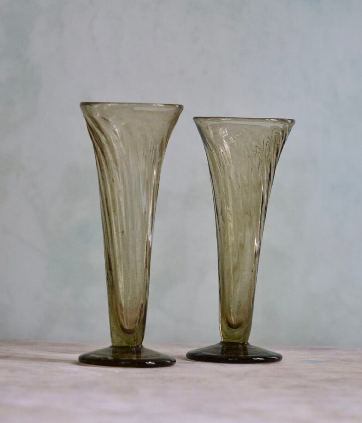 Flûte Fumé Set of Two
