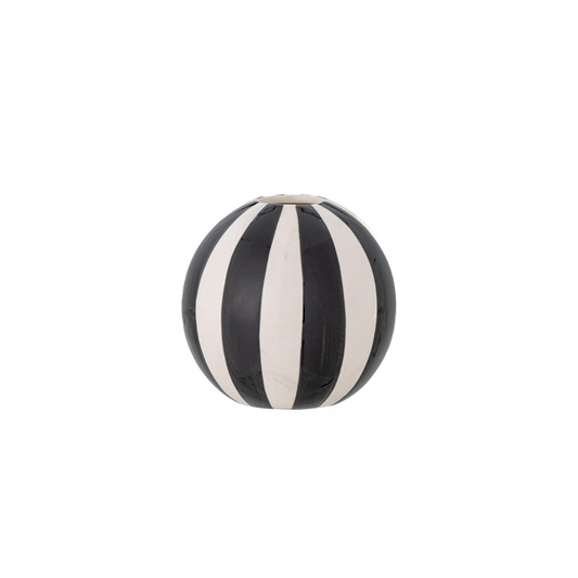Eja Vase