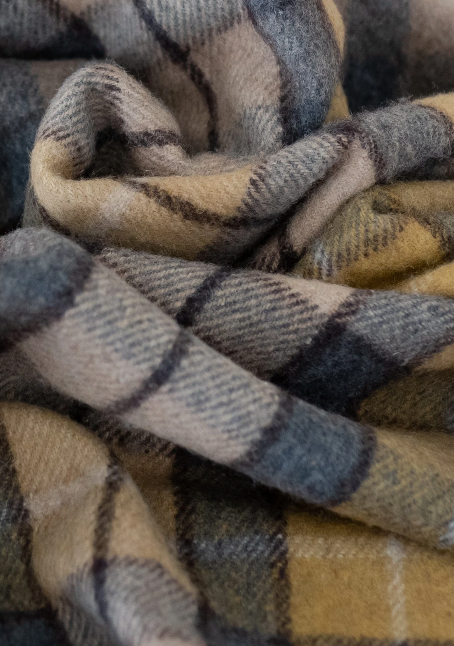 Recycled Wool Picnic Blanket in Buchanan Natural Tartan