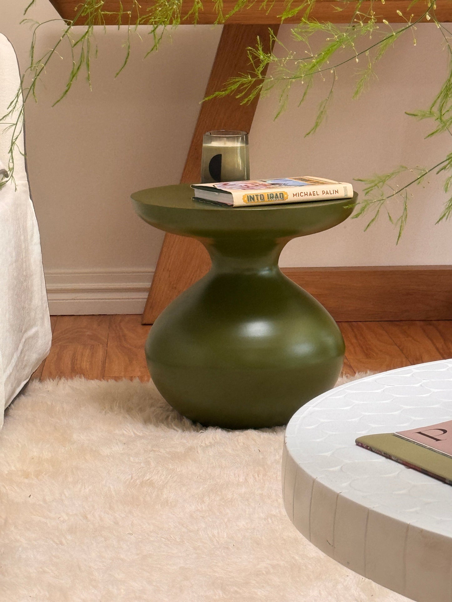 Tummy Side Table