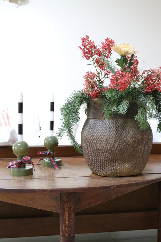 Pallo Candle Holder