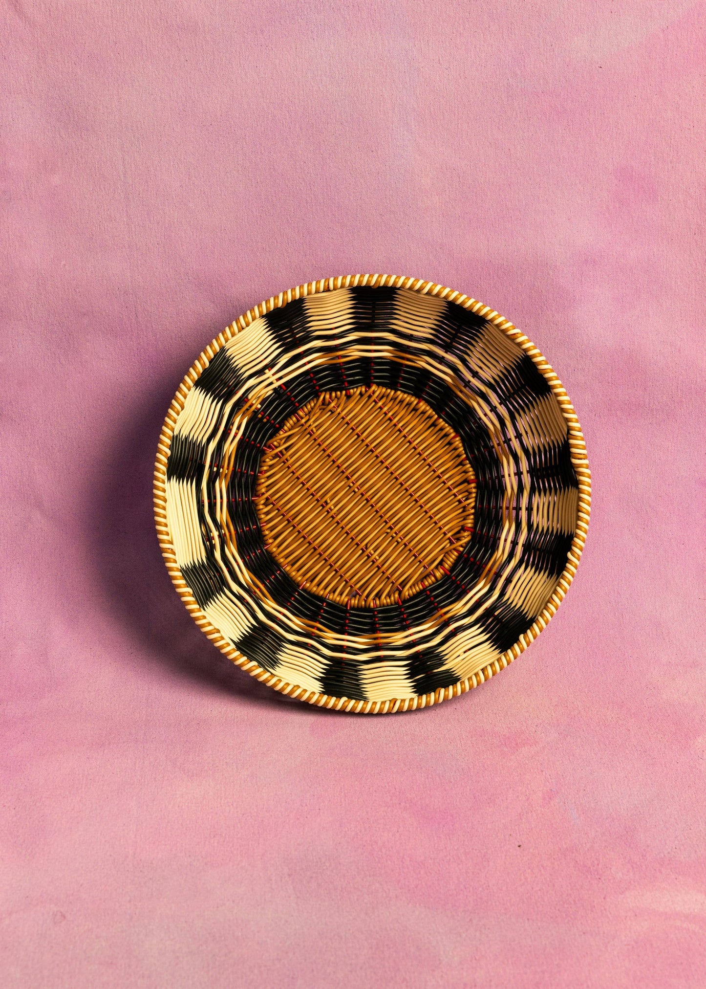 Maegen Woven Bowl - Black/Cream