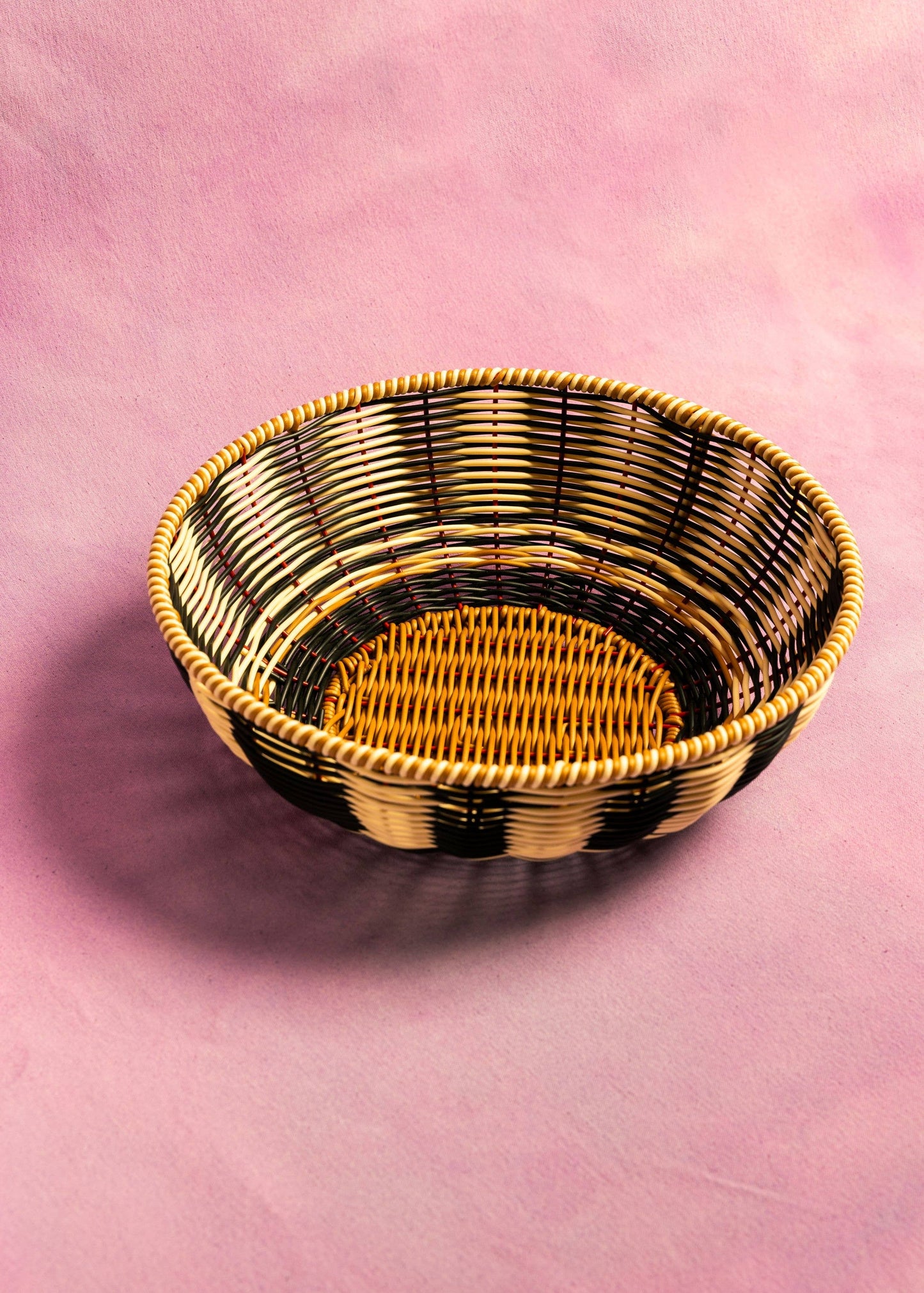 Maegen Woven Bowl - Black/Cream