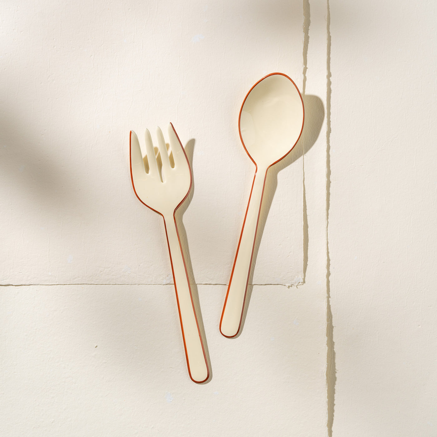 ALDER ENAMEL SALAD SERVERS - CHAI