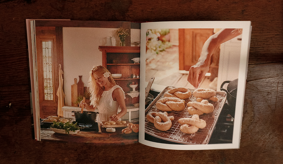 I Love You: Recipes from the heart by Pamela Anderson (Author)
