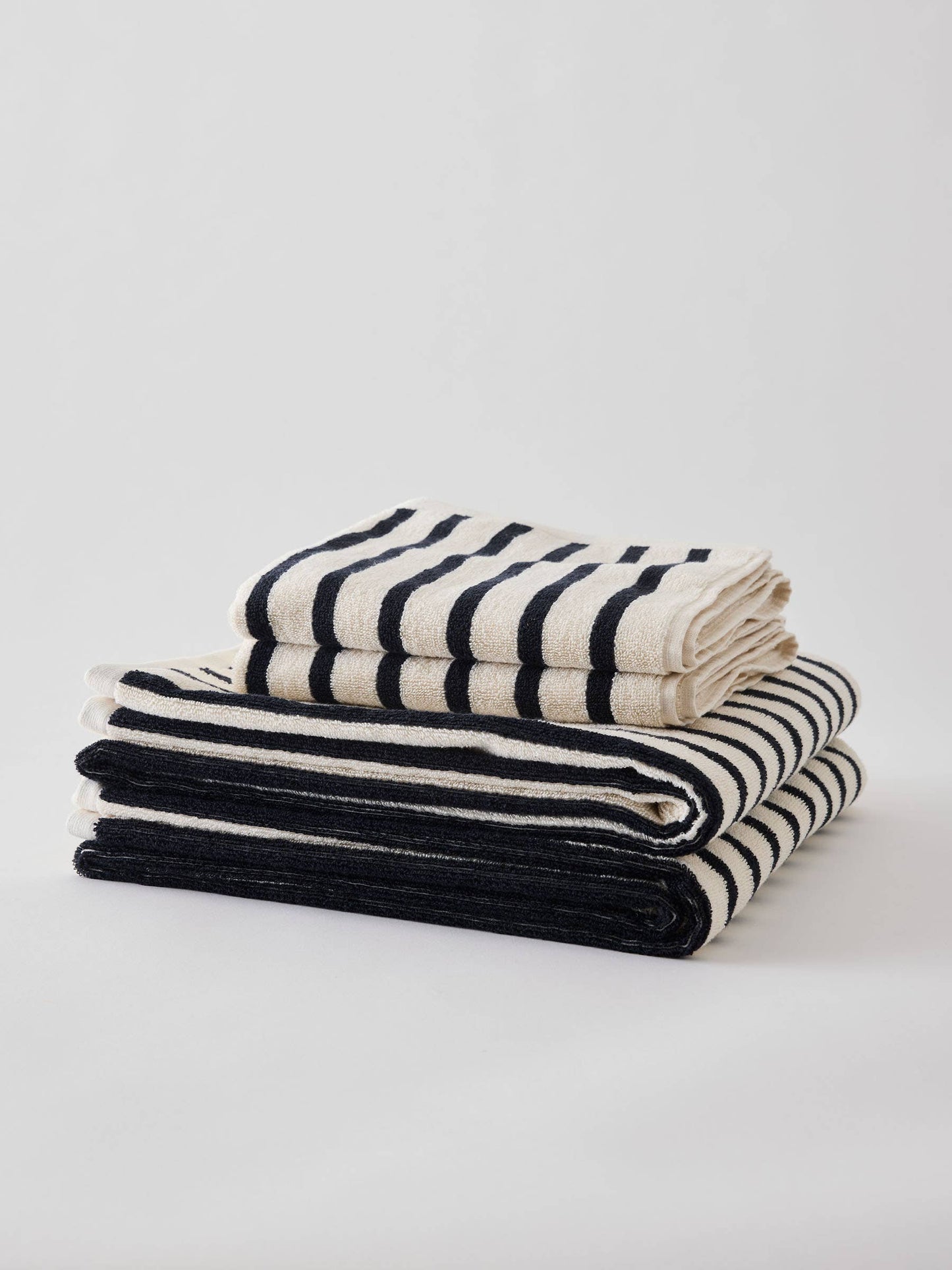 Bonnie bath towel