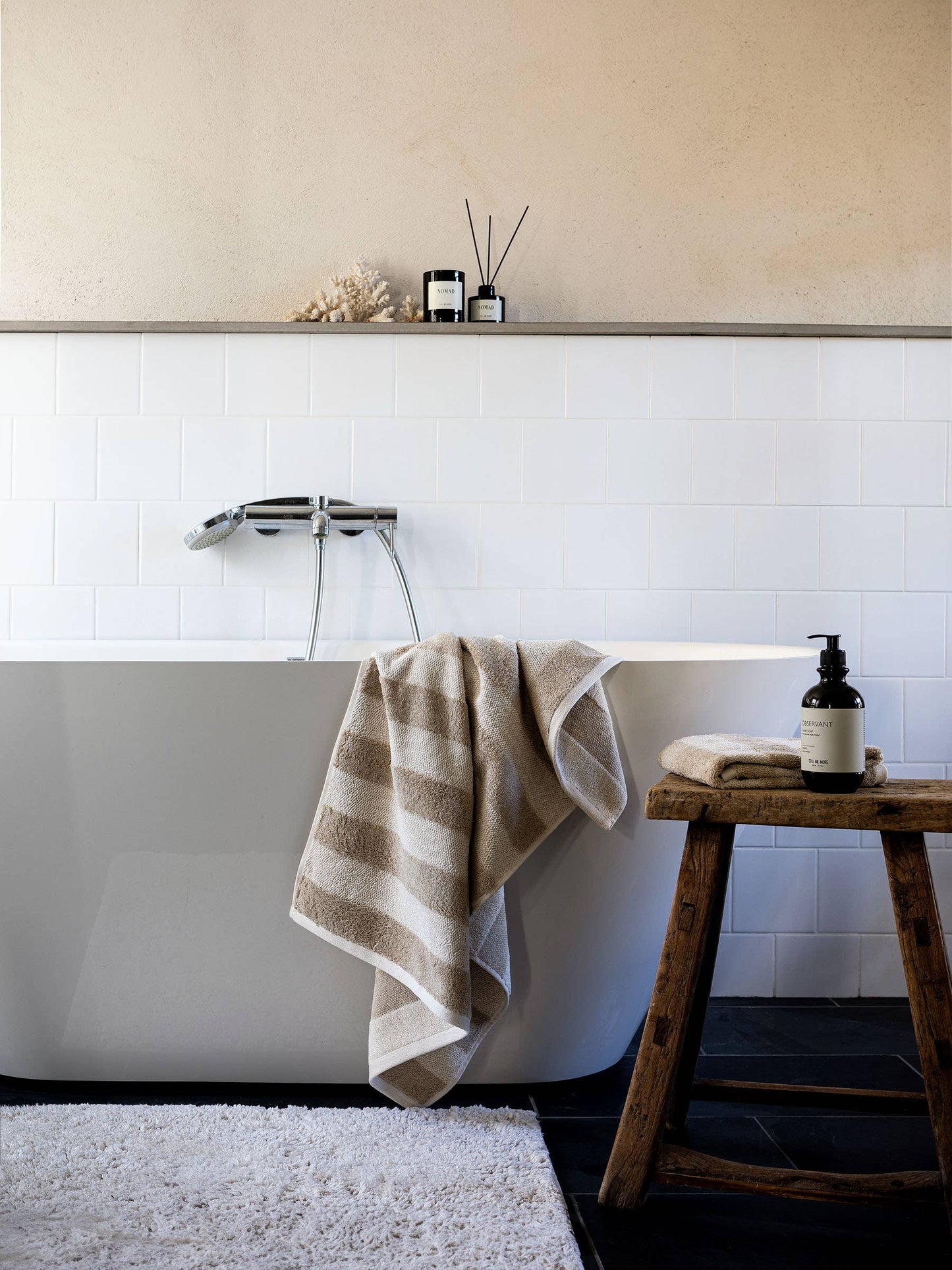Cleo hand towel